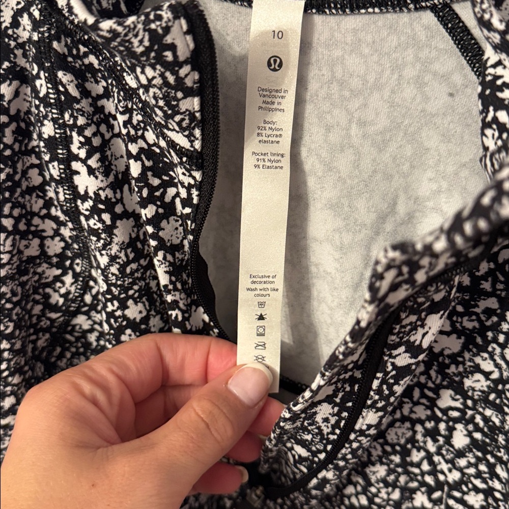 Lululemon Pullover - image 5